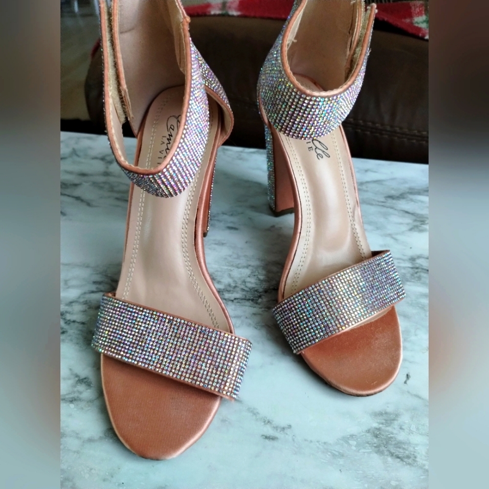 Size 5.5 women's bling heels